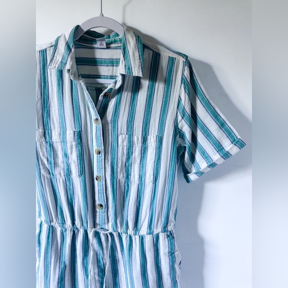 NWOT Old Navy Crinkle Gauze Button Down Romper - Picture 6 of 9